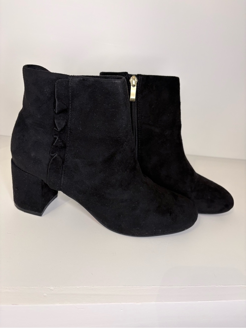 Rockport Total Motion Oaklee Ruffle Ankle Boots Black Suede